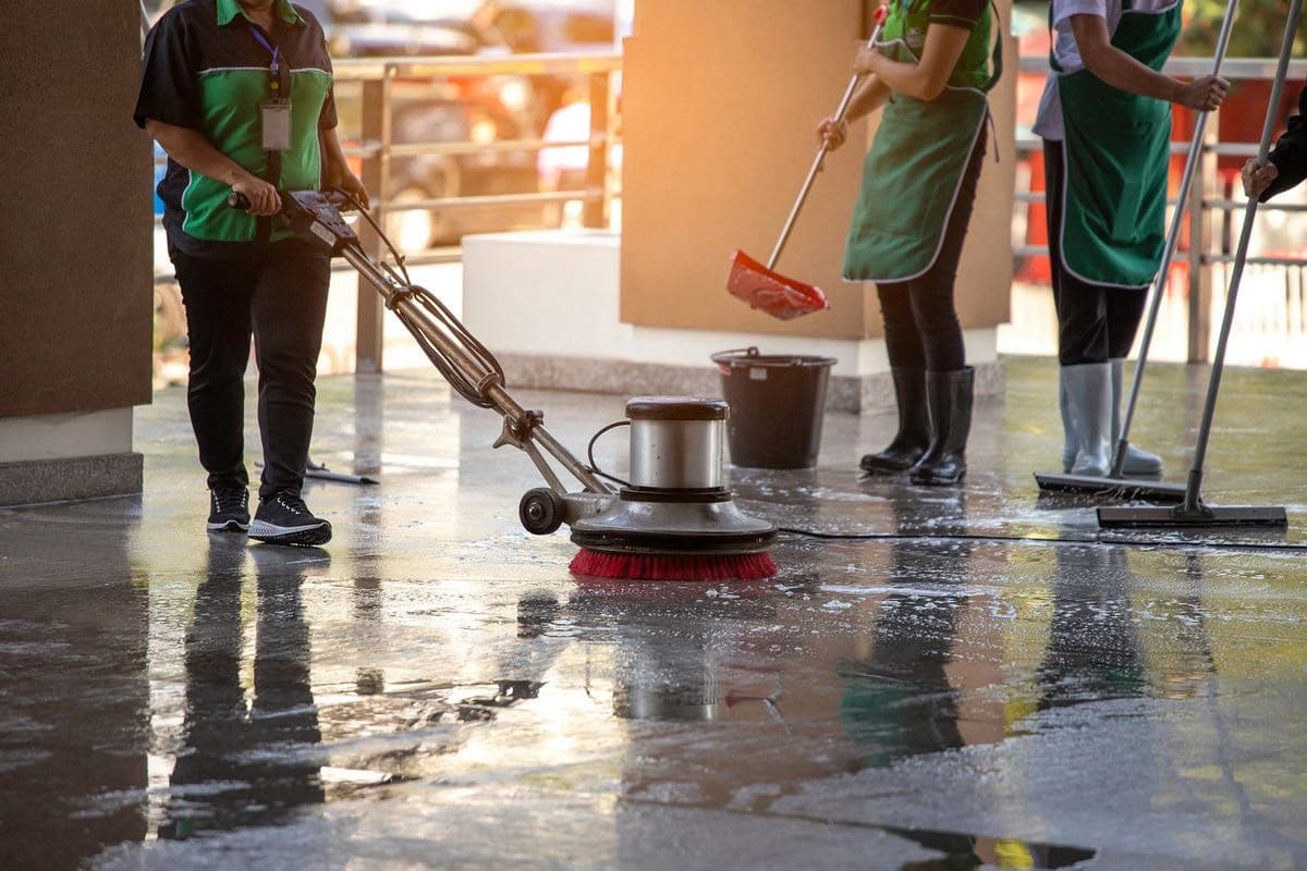 Building Cleaning 3