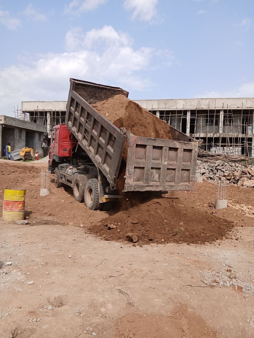 Concrete & Red Sand Supply 3