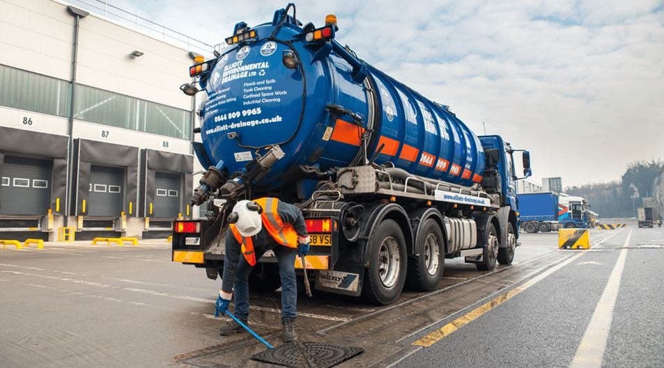 Sewage Tanker Services 3