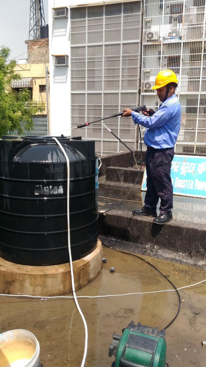 Tank Cleaning 4