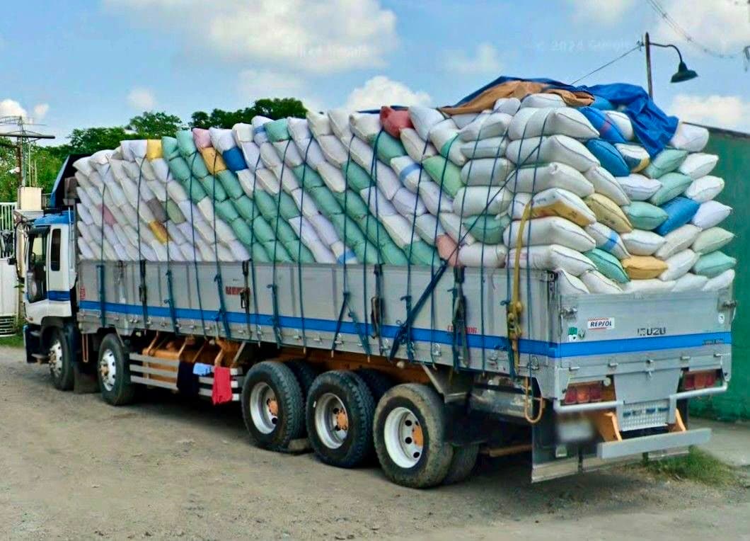 Heavy Truck Material Transportation in UAE 2