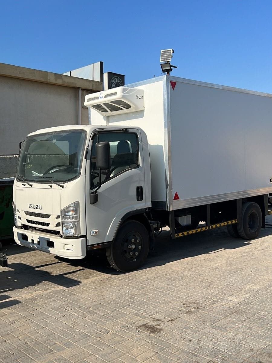 Light Truck Material Transportation in UAE