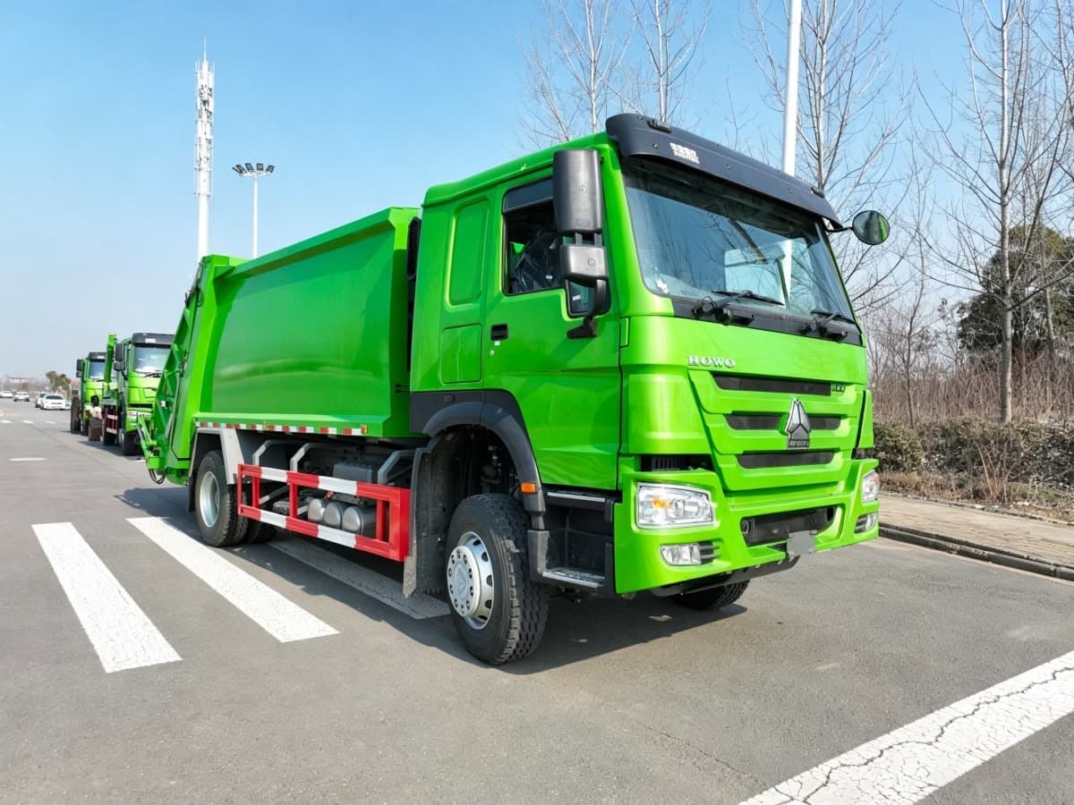 Waste Collection & Transportation Services in UAE 1